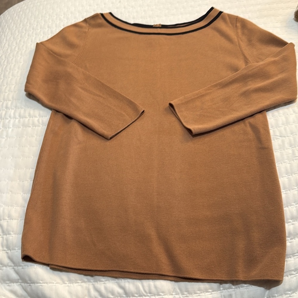 Talbots Tan and Black Knit Top Size M